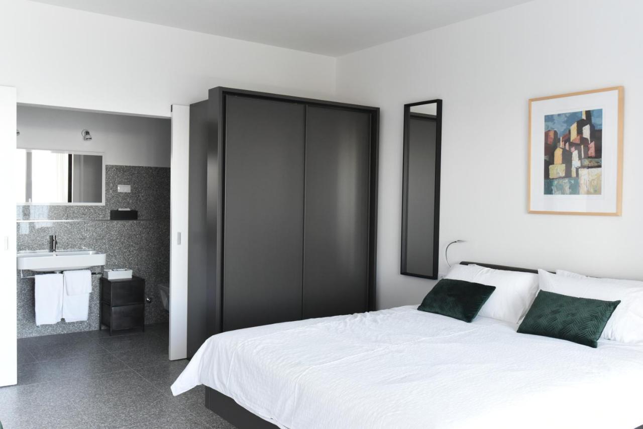 Buric House - M Suite - 95M2 And 54 M2 Terrace Ровин Екстериор снимка